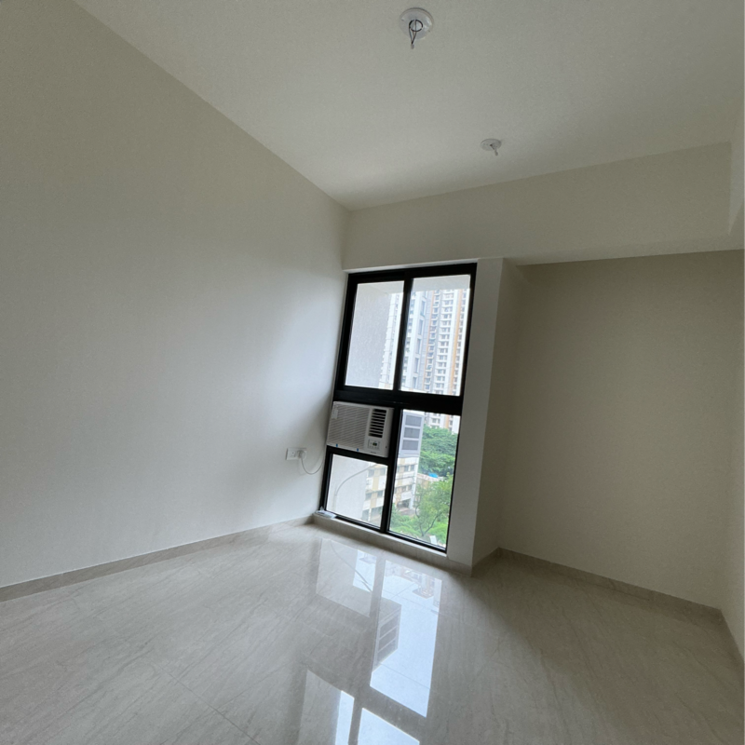 Room, lodha-crown-quality-homes 1 Bedroom 317 Sq.Ft. Apartment In Balkum Pada Thane 7661679