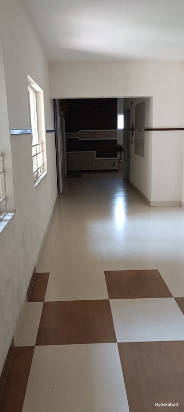 Room in 3 BHK Apartment at Salarpuria Necklace Pride, Kavadiguda – for Sale