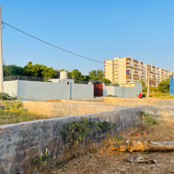  Plot For Sale in Maruti Kunj