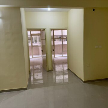 Room in 2 BHK Apartment at Pyramid Elite, Sector 86 – for Sale