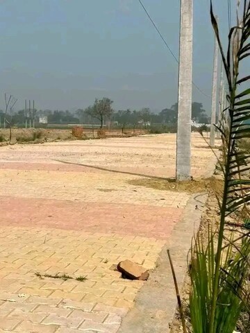  Plot For Sale in Lakhwaya