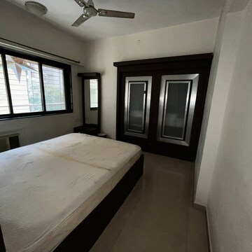 रेसिडेंशियल फ्लैट वर्ग फुट फॉर रेंट इन प्रथा पुष्प सोसायटी थाने  7662426