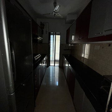 रेसिडेंशियल फ्लैट वर्ग फुट फॉर रेंट इन प्रथा पुष्प सोसायटी थाने  7662426