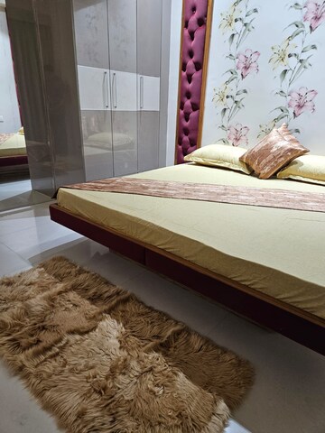 Bedroom in 2 BHK Builder Floor at Ghazipur – for Sale