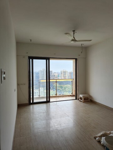 Bedroom in 3 BHK Apartment at HDIL Metropolis Residences, Andheri West – for Rent