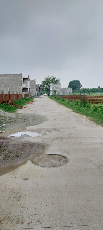  Plot – Exterior View View at Safedabad - for Sale