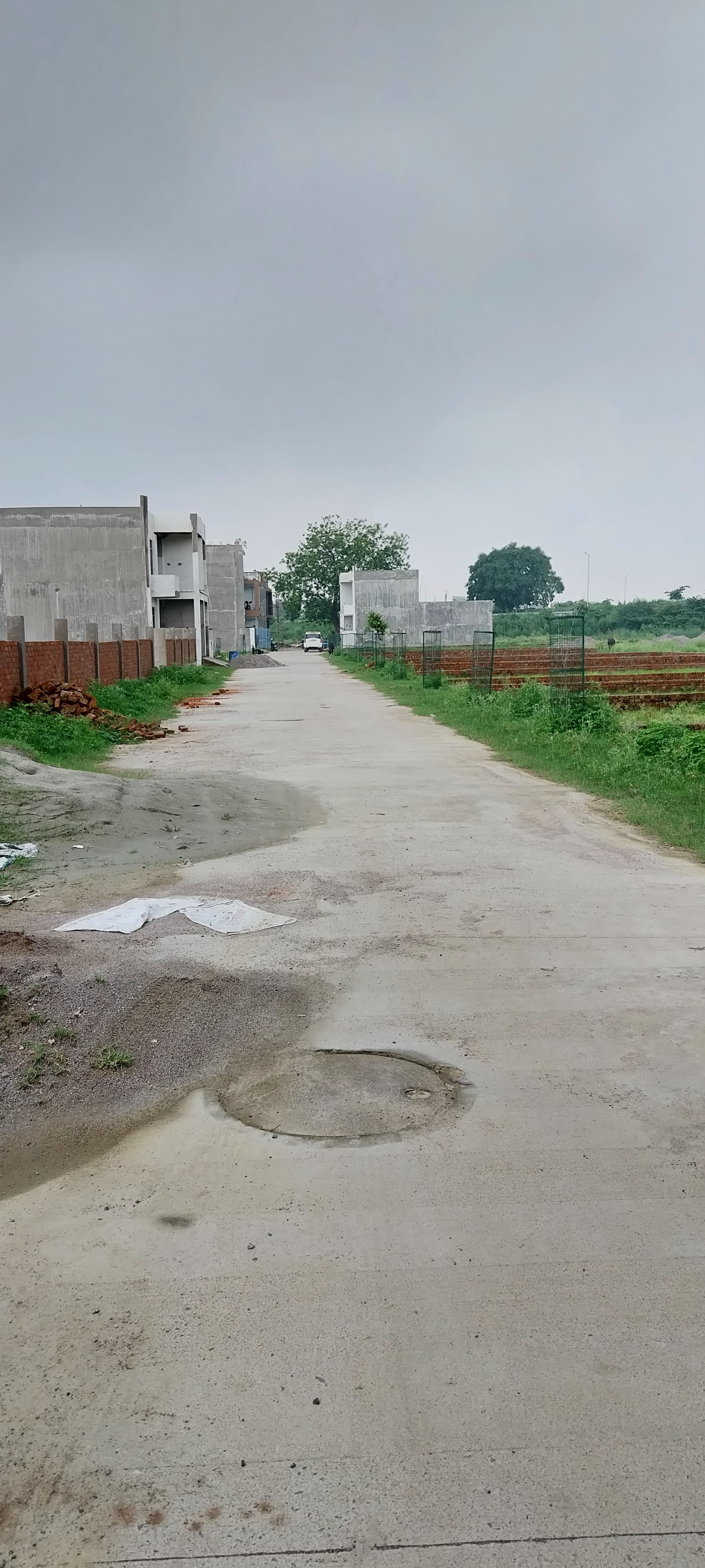 Resale 1000 Sq.Yd. Plot in Matiyari Lucknow 7663482