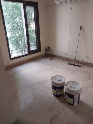 Room in 3 BHK Apartment at M3M Latitude, Sector 65 – for Sale