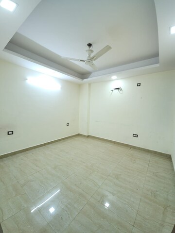 Room in 3 BHK Builder Floor at Chattarpur – for Sale