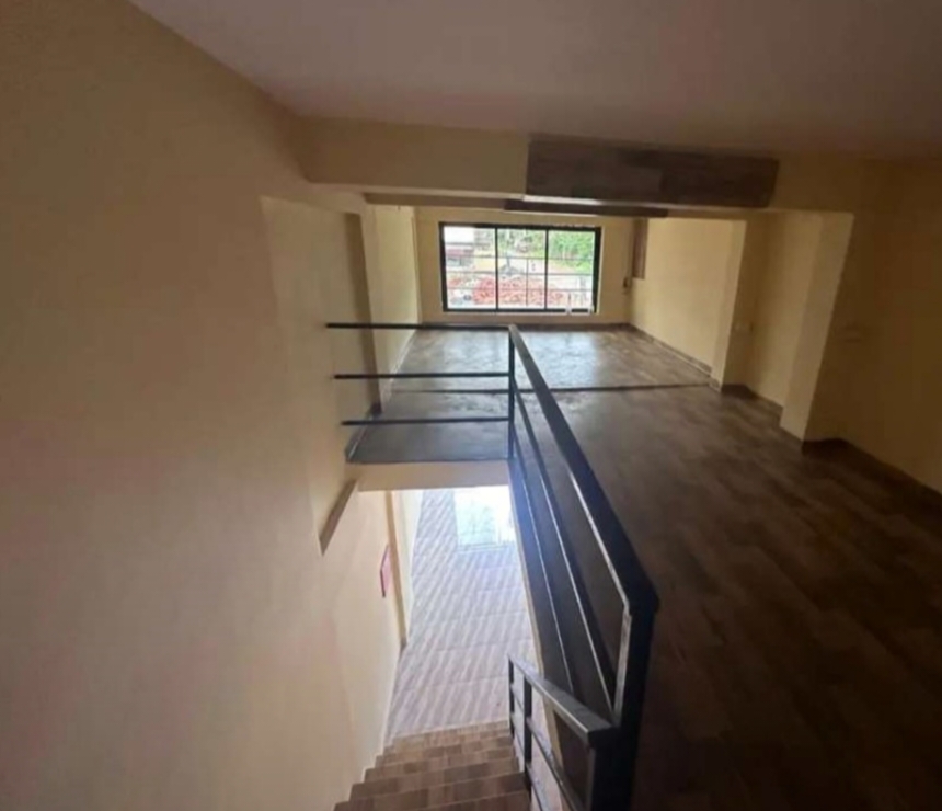 Rental Commercial Shop 1000 Sq.Ft. in Santacruz West Mumbai 7663684