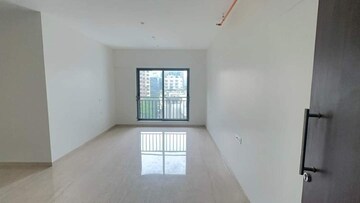 1 BHK Apartment For Rent in Lodha Vista, Lower Parel