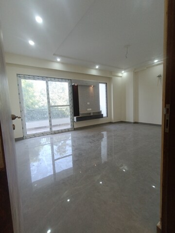 Room in 4 BHK Builder Floor at Ansal Plaza Sector-23, Sector 23 – for Sale