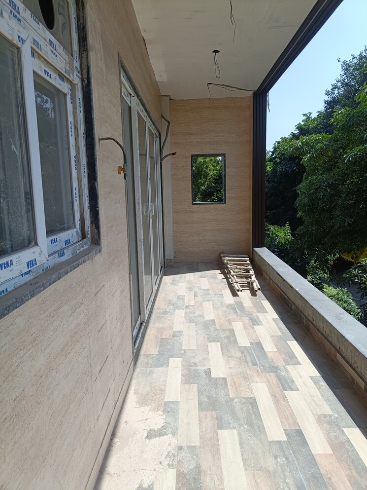 Balcony, ansal-plaza-sector-23 4 Bedroom 5200 Sq.Ft. Builder Floor In Sector 23 Gurgaon 7663870