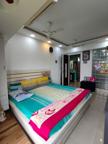 Bedroom in 1 BHK Apartment at Kandivali West – for Sale