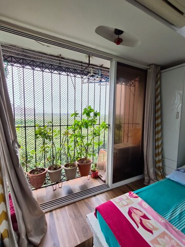 Bedroom in 1 BHK Apartment at Kandivali West – for Sale