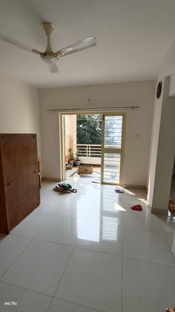 Room in 2 BHK Apartment at Shree Sai Residency Ambegaon, Ambegaon Budruk – for Rent
