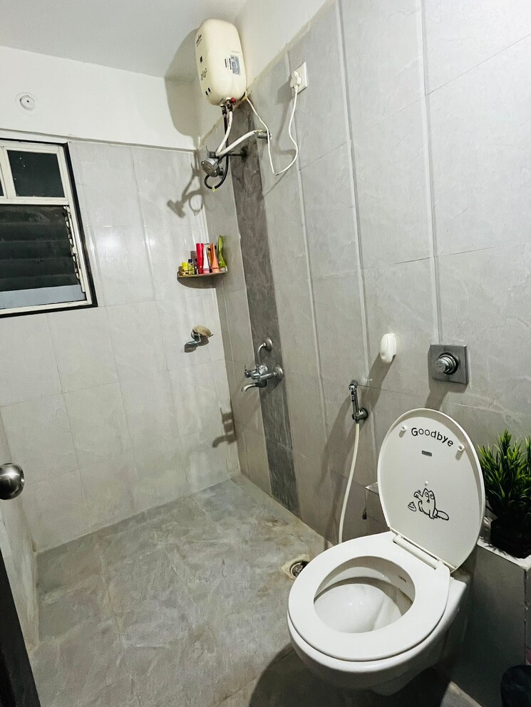 Bathroom, anshul-kanvas 2 Bedroom 983 Sq.Ft. Apartment In Wagholi Pune 7664367
