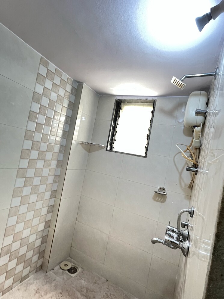 Bathroom, swastik-park-chs 1 Bedroom 430 Sq.Ft. Apartment In Brahmand Thane 7664436