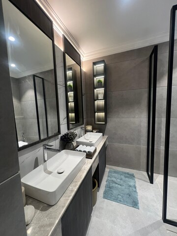 Attached Bathroom in 4 BHK Builder Floor at Anant Raj Ashok Estate, Sector 63a – for Sale