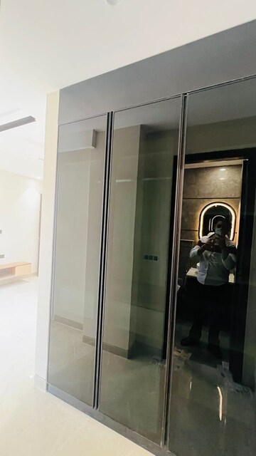 Building Lobby in 3 BHK Builder Floor at Signature Global Prime, Sector 63a – for Sale