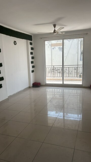 Room in 3 BHK Apartment at Green Valley Heights, Dhakoli Village – for Sale