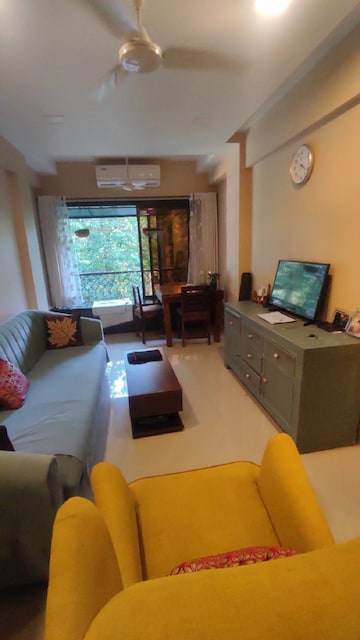 1 BHK Apartment For Rent in Bandra West Mumbai  7665268