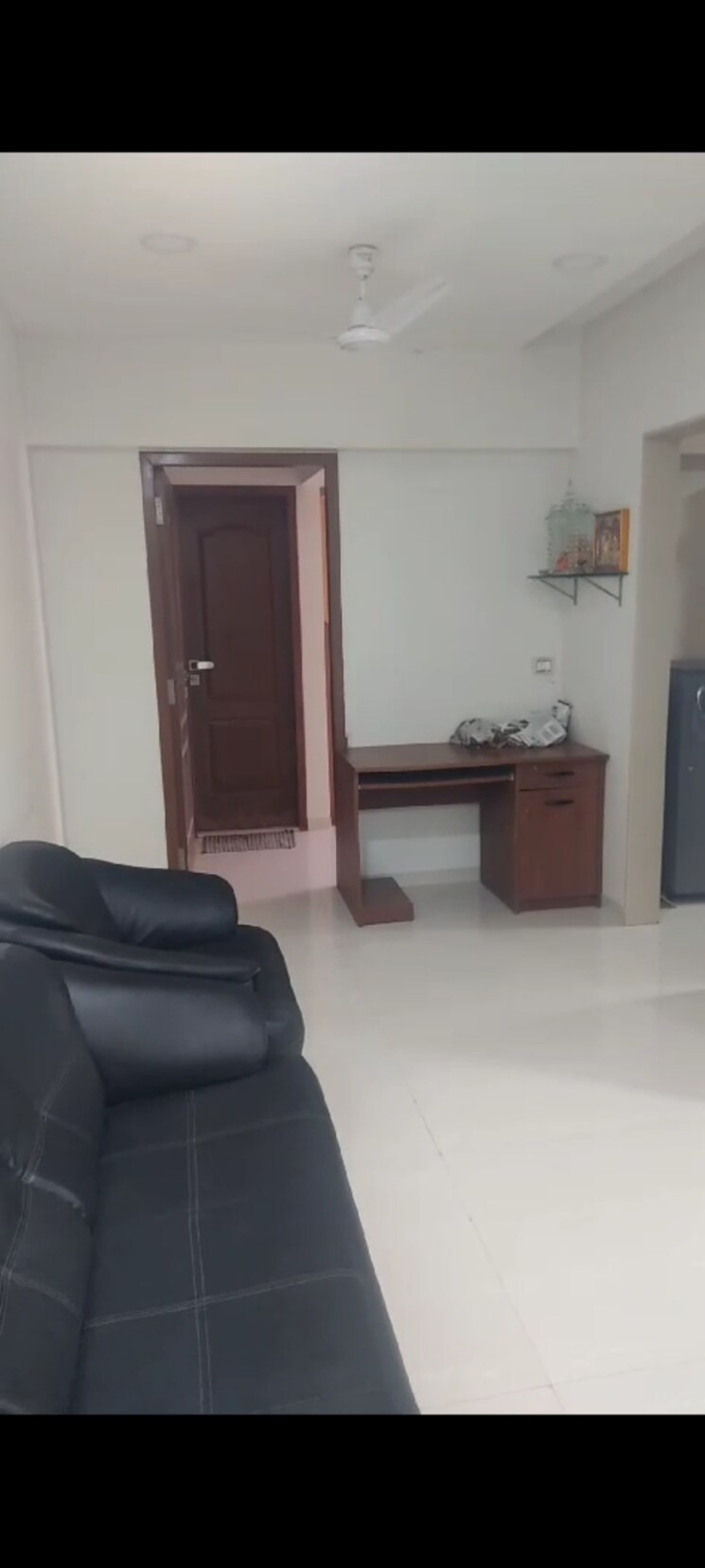 Living Room, sterling-court 3 Bedroom 935 Sq.Ft. Apartment In Andheri East Mumbai 7665299