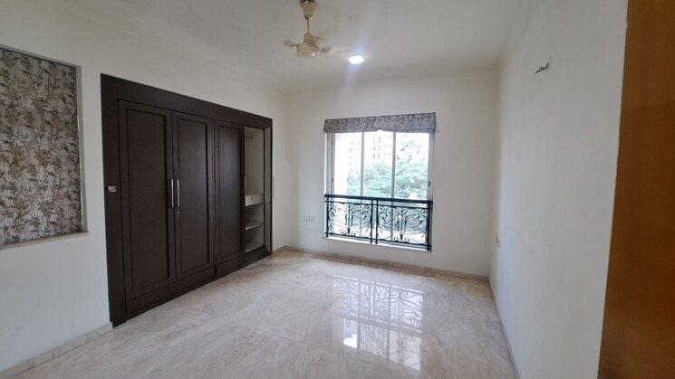 Room, hiranandani-meadows 4 Bedroom 2400 Sq.Ft. Apartment In Manpada Thane 7665315