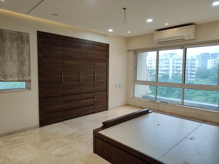 Room, hiranandani-meadows 4 Bedroom 2400 Sq.Ft. Apartment In Manpada Thane 7665315
