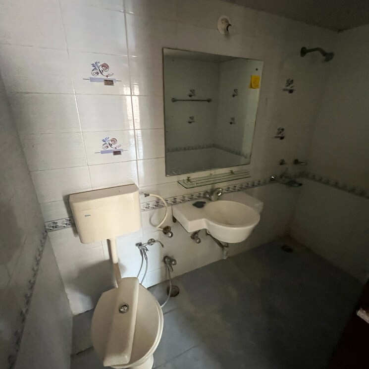 Bathroom, awho-tucker-enclave 4 Bedroom 2100 Sq.Ft. Apartment In Sp Infocity Pune 7665407