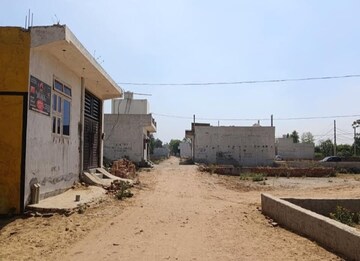  Plot For Sale in Basai Road