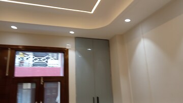 3 BHK Builder Floor at Mahavir Enclave 1 – for Sale