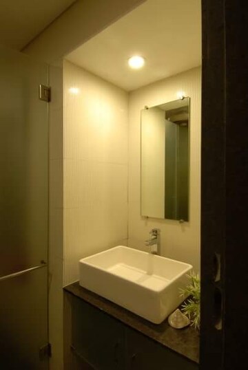 Bathroom in 5 BHK Apartment at Samartha Meghdoot Apartment, Andheri West – for Sale