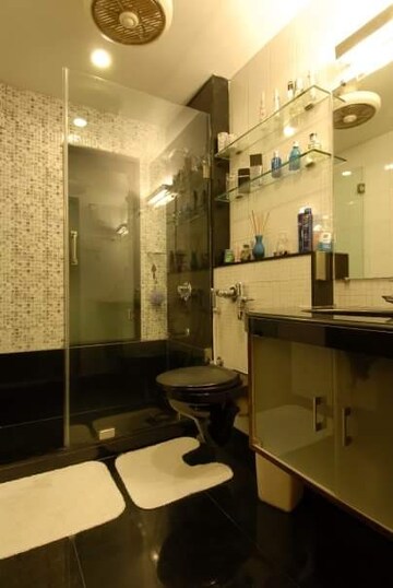 Attached Bathroom in 5 BHK Apartment at Samartha Meghdoot Apartment, Andheri West – for Sale
