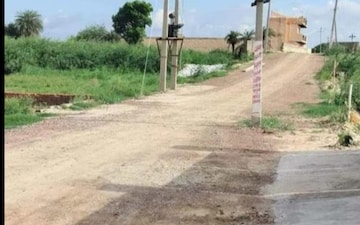Industrial Plot For Sale in Shahpur Kalan