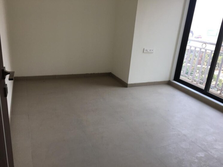 Room, coral-heights 3 Bedroom 950 Sq.Ft. Apartment In Kavesar Thane 7666439