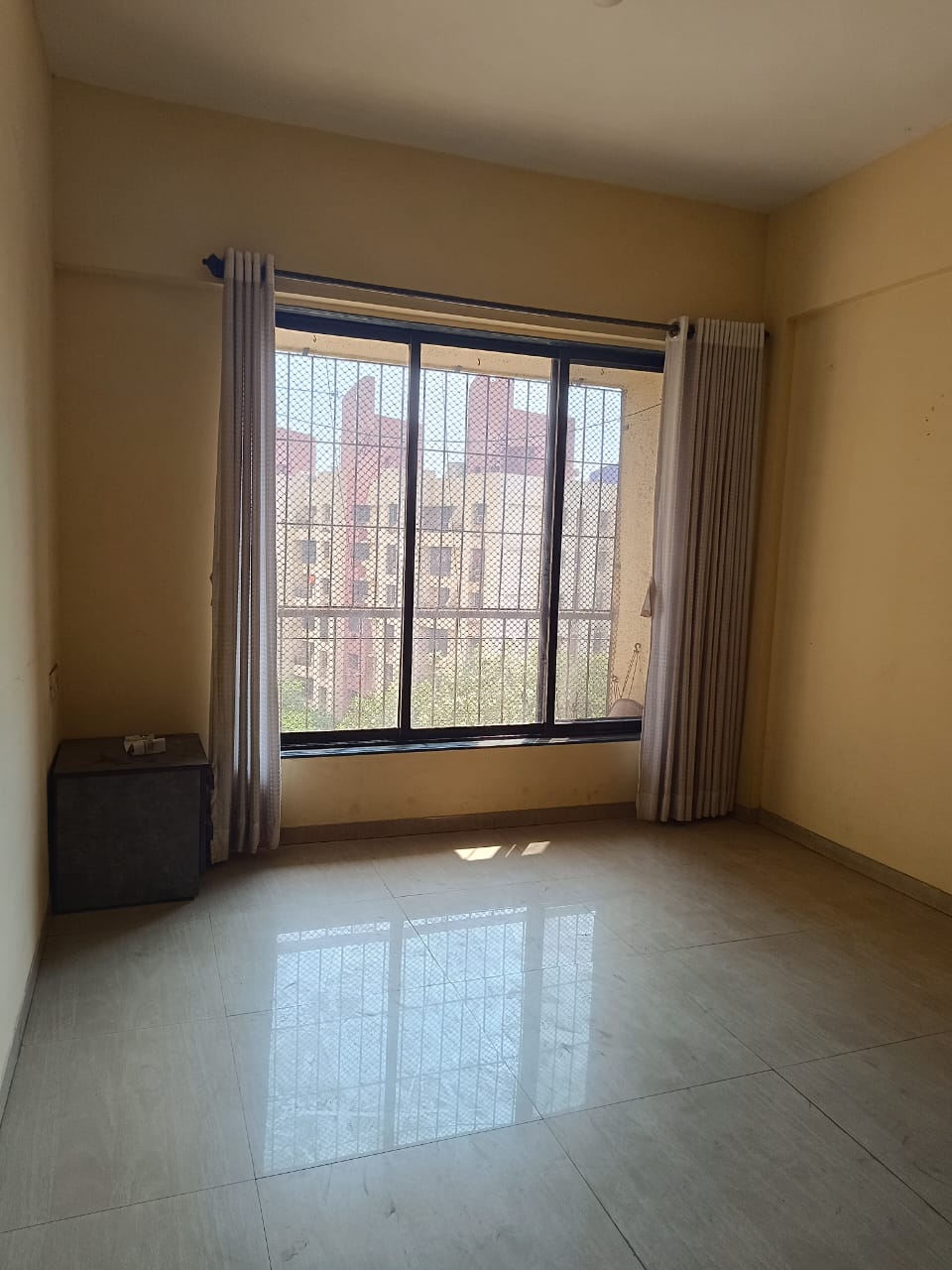 1 BHK Apartment For Rent in Haware Citi Ghodbunder Road Thane  7666890