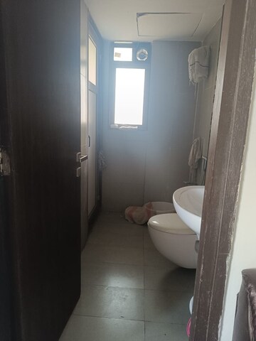 Bathroom in 1 BHK Apartment at Ideal Pristine Tower, Kasarvadavali – for Sale