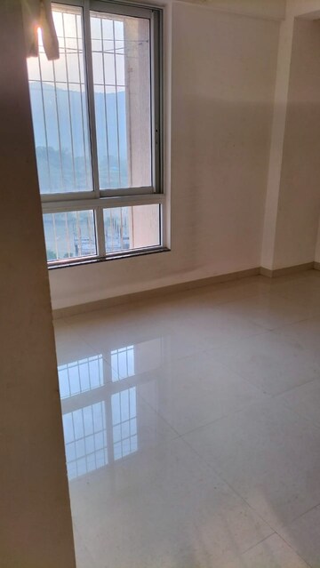 Room in 1 BHK Apartment at Kishor Sukur Enclave A, Ghodbunder Road – for Sale