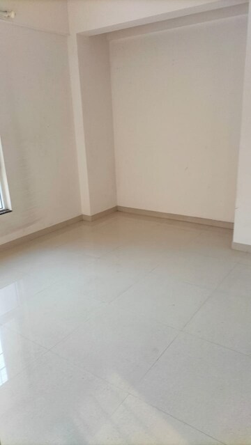 Room in 1 BHK Apartment at Kishor Sukur Enclave A, Ghodbunder Road – for Sale