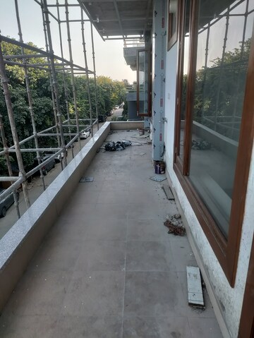 Balcony in 4 BHK Builder Floor at Sector 21d – for Sale
