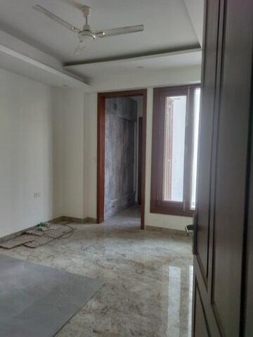 Room in 4 BHK Builder Floor at Sector 21d – for Sale