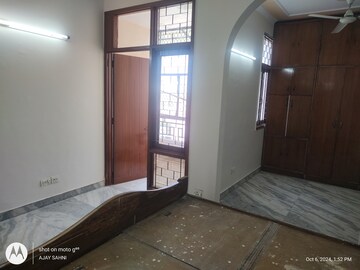 Room in 2.5 BHK Builder Floor at Mehrauli – for Sale
