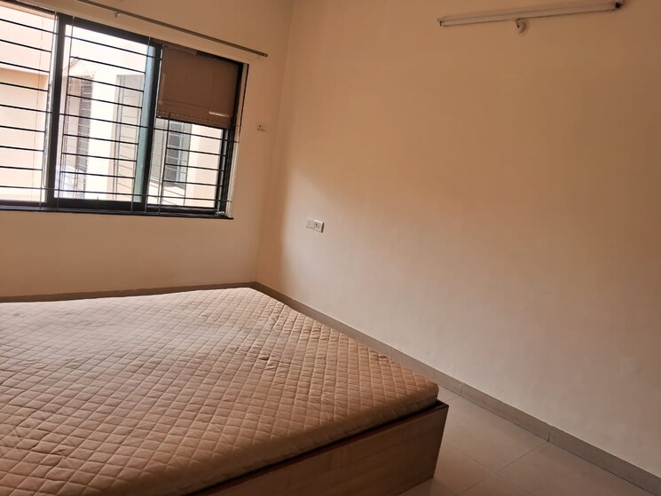 Room, sunshree-suvarnayug 2 Bedroom 1100 Sq.Ft. Apartment In Kondhwa Pune 7667777