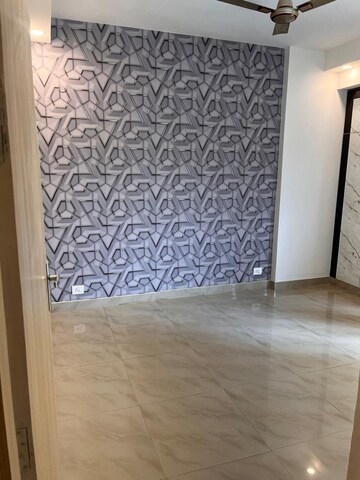 Bathroom in 1 BHK Builder Floor at Sector 73 – for Sale