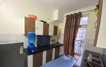 Furnished Amenities in 3 BHK Apartment at Wazirganj – for Rent