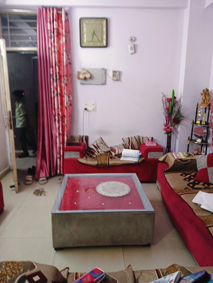 Bedroom, pradhan-puram 2 Bedroom 107 Sq.Yd. Independent House In Akash Nagar Ghaziabad 7668077