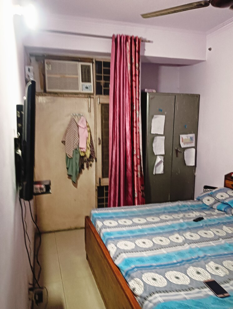 Bedroom, pradhan-puram 2 Bedroom 107 Sq.Yd. Independent House In Akash Nagar Ghaziabad 7668077