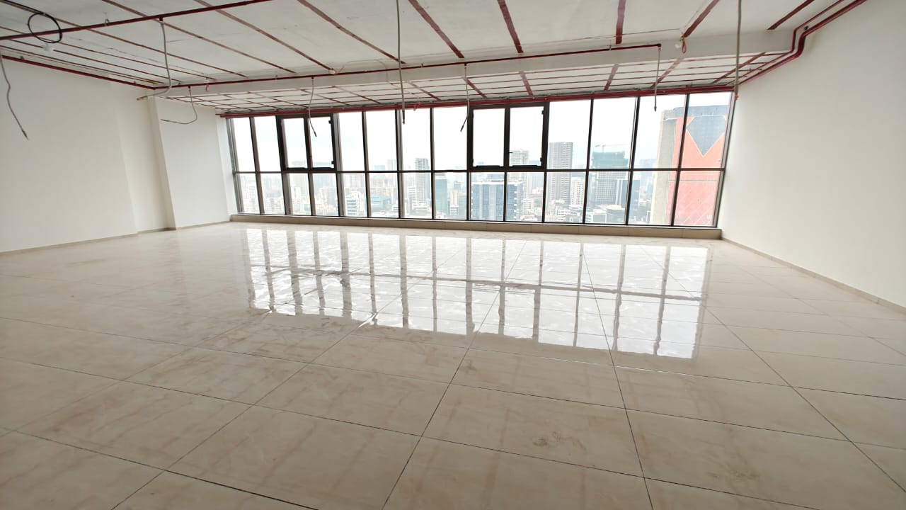 Commercial Office Space 2800 Sq.Ft. For Rent in Andheri West Mumbai  7668110