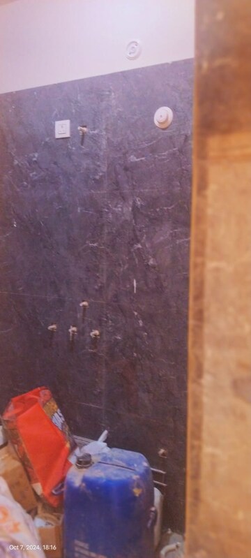 Bathroom in 3 BHK Villa at Faizabad Road – for Sale